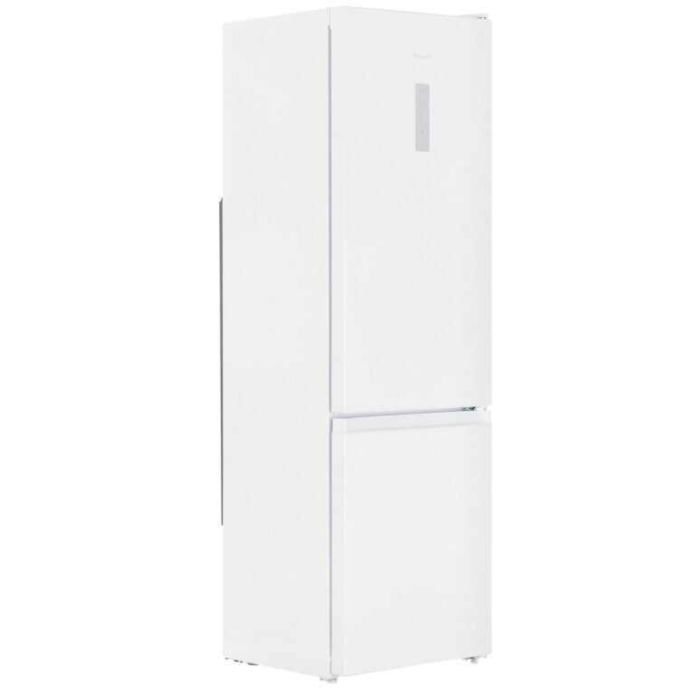 Холодильник с морозильником Hotpoint HT 5200 W белый